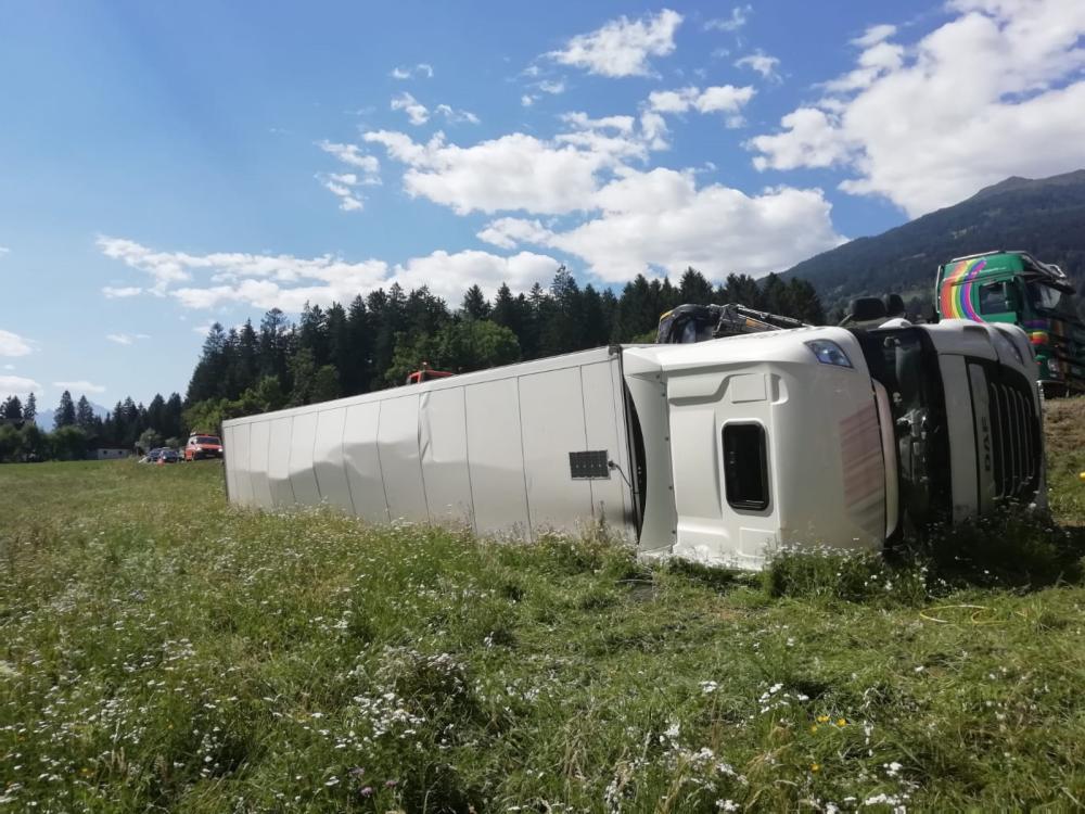 Verkehrsunfall Höhe St. Atanas